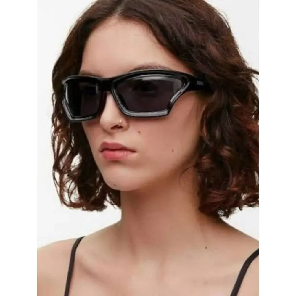 Loewe x PAULA'S IBIZA Men Sunglasses Black Smoke Wraparound LW40143U 01A